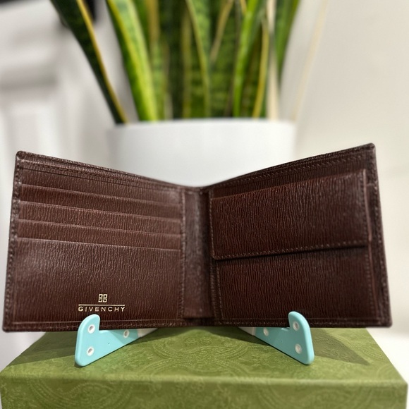 Givenchy Mens Bifold Wallet - Picture 5 of 13